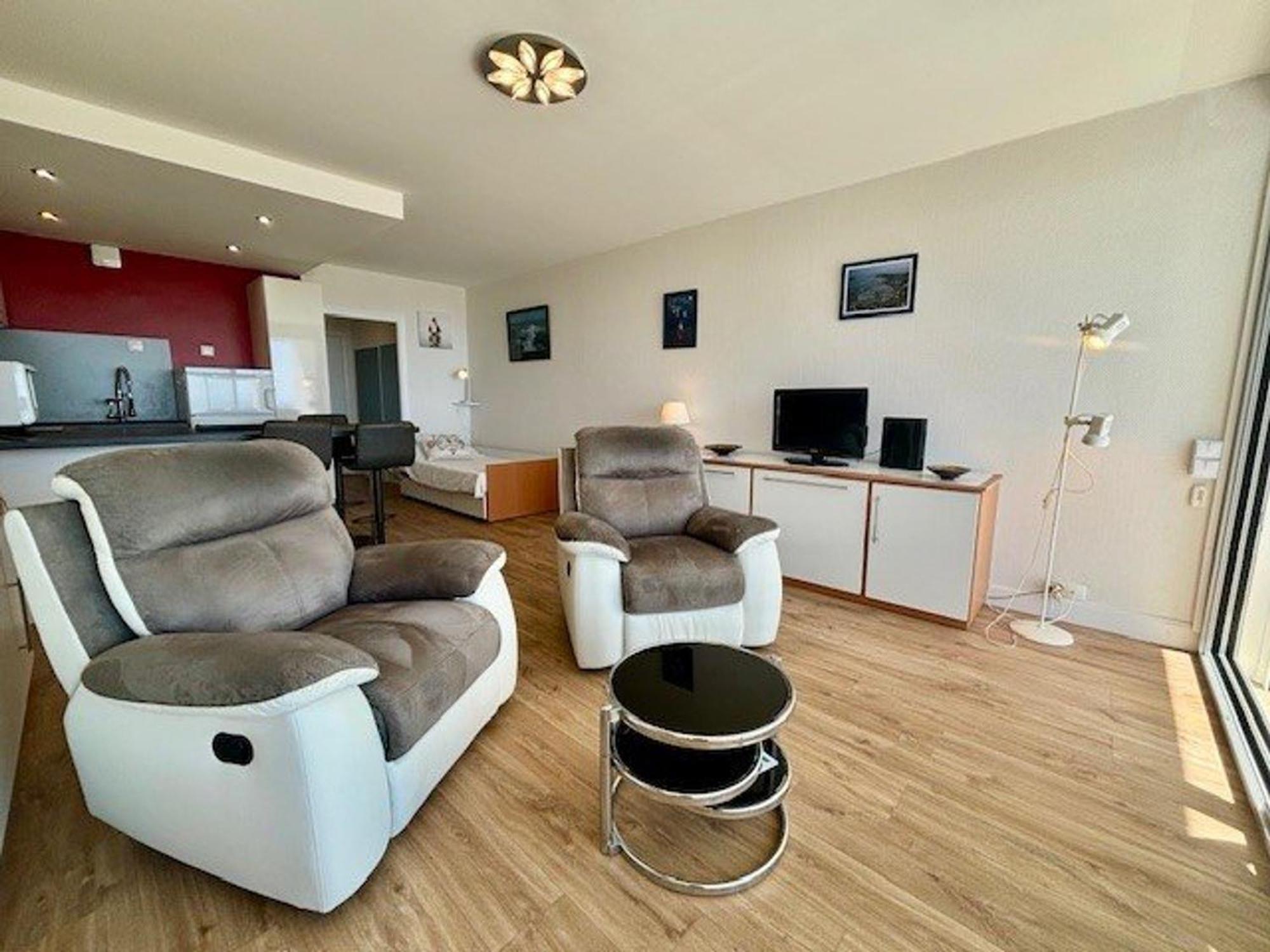 Quiberon: Studio Renove 35M² Avec Balcon, Vue Mer, Parking, Proche Plage Et Thalasso - Fr-1-478-56 Lejlighed Eksteriør billede